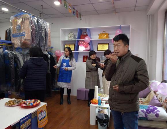 厦门干洗加盟前景大好 一次投入终身受益 厦门干洗加盟前景大好 一次投入终身受益